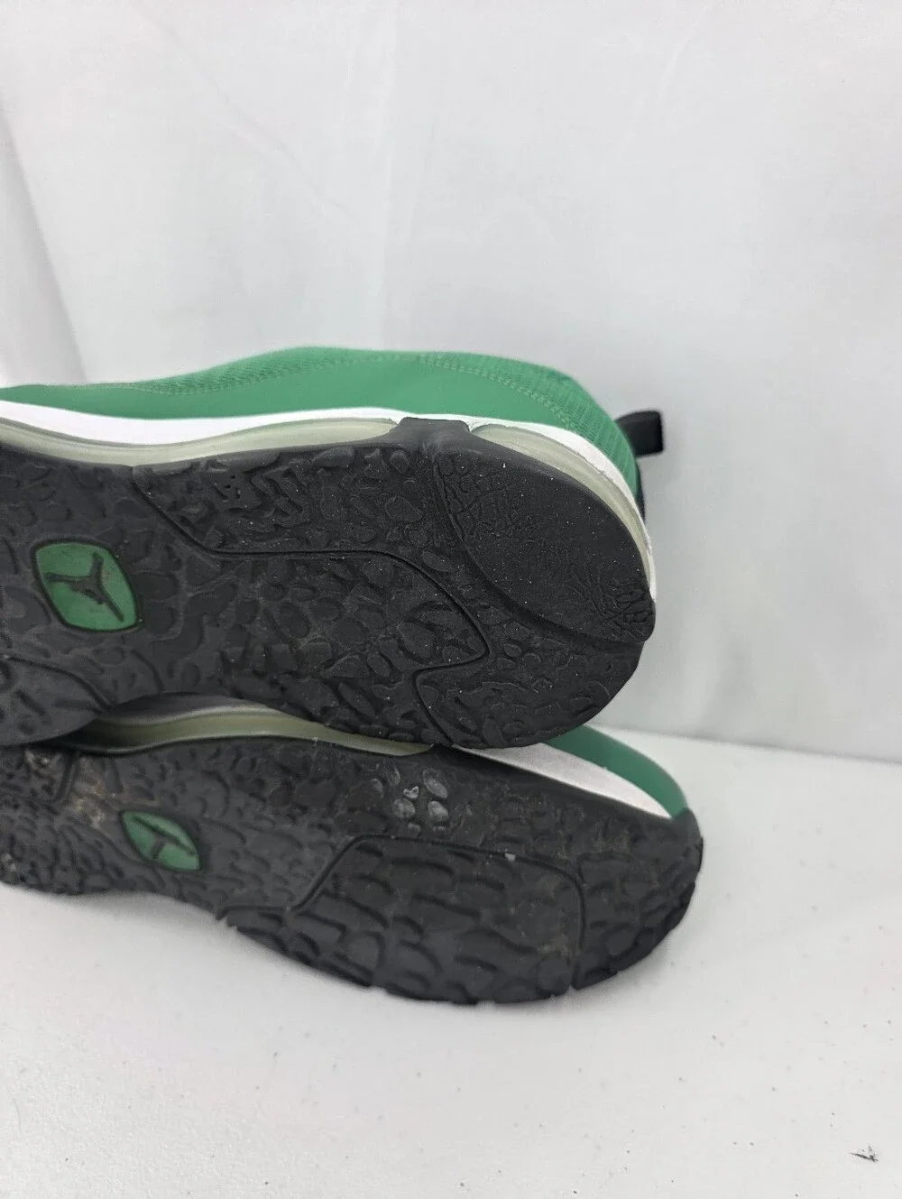 Jordan CMFT Air Max 10 Kelly Green Black 442087-301 Men's Size 12 No Box.